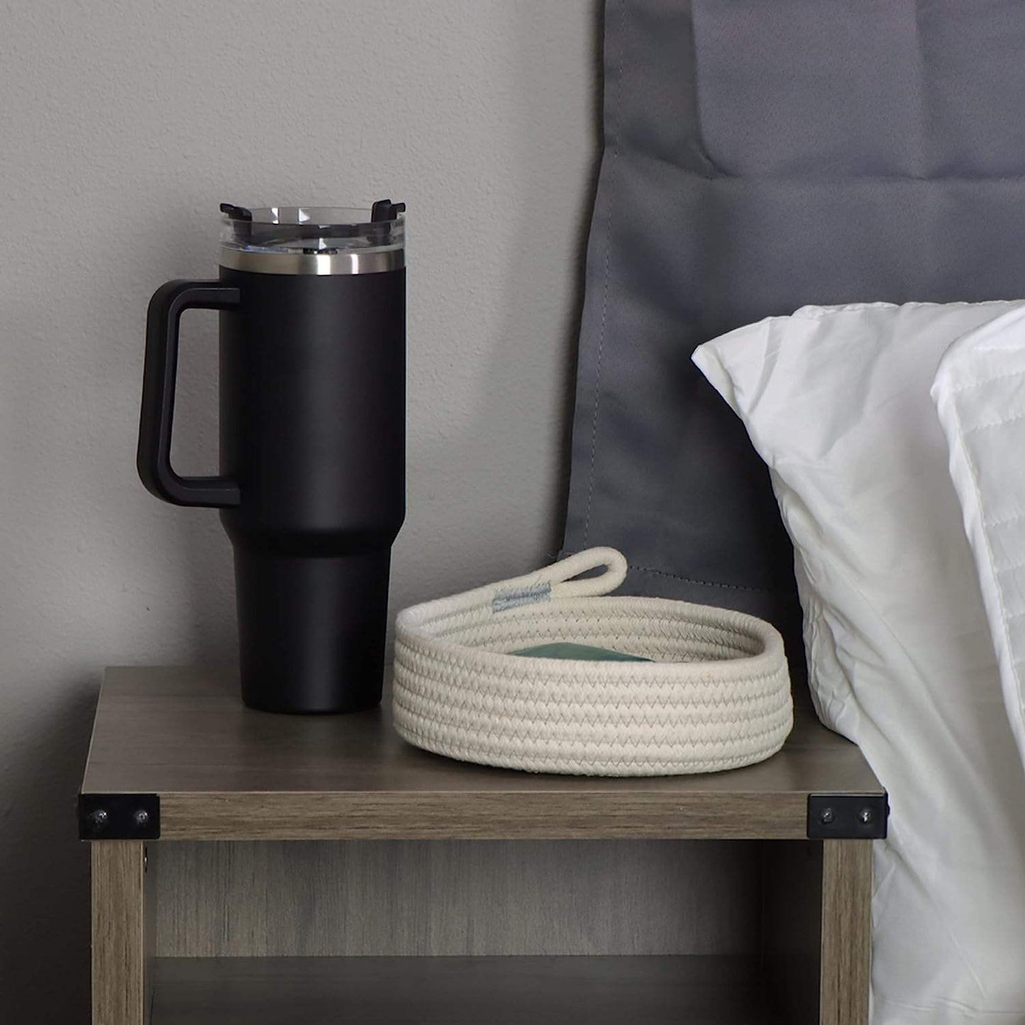 Stanley 40 Oz (1200ML) Stainless Steel Vacuum Insulated Tumbler with Straw –Random Colors